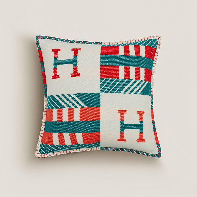 Avalon Jump'H pillow | Hermès Canada
